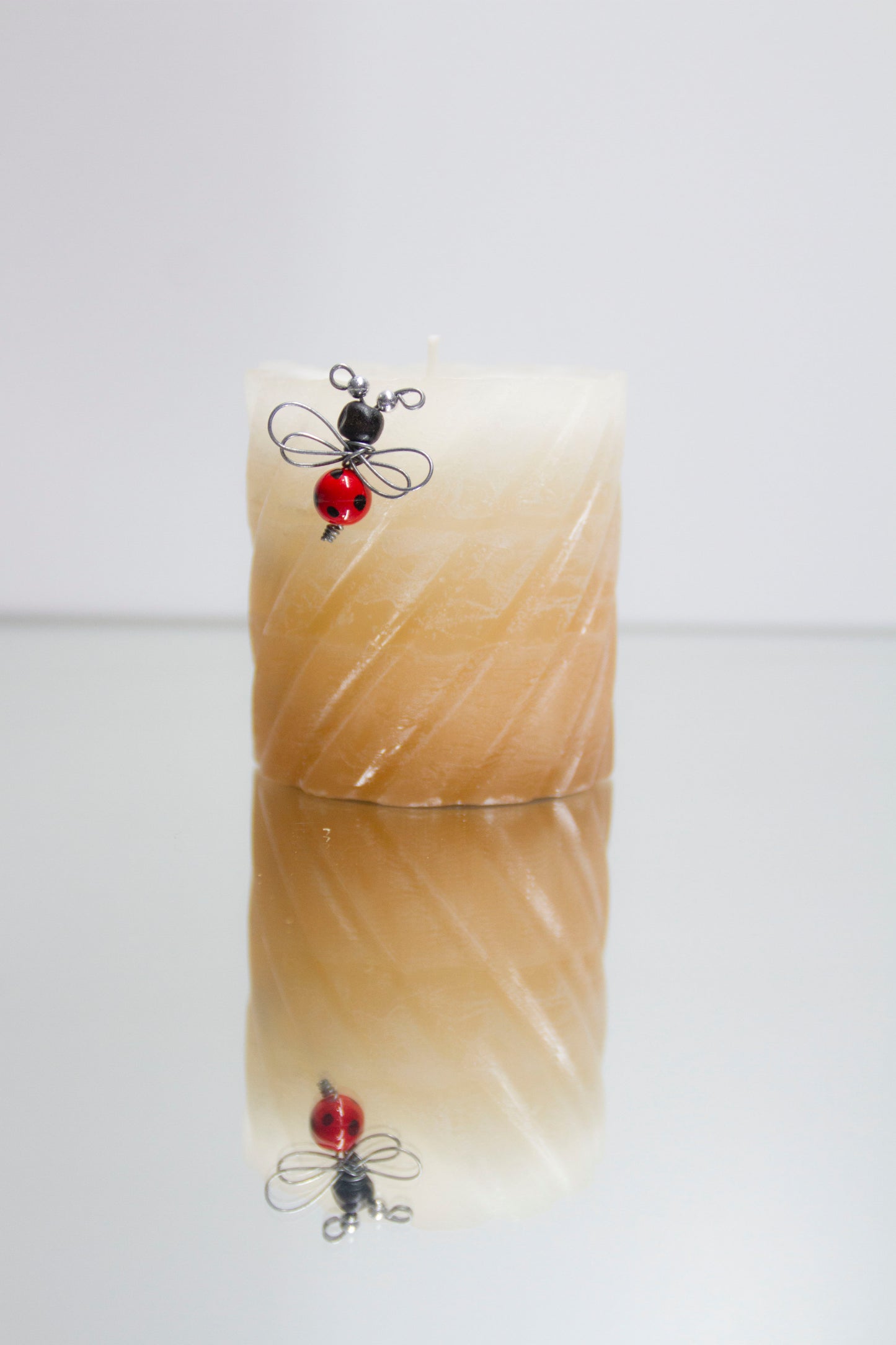 Candle Pin - Bee