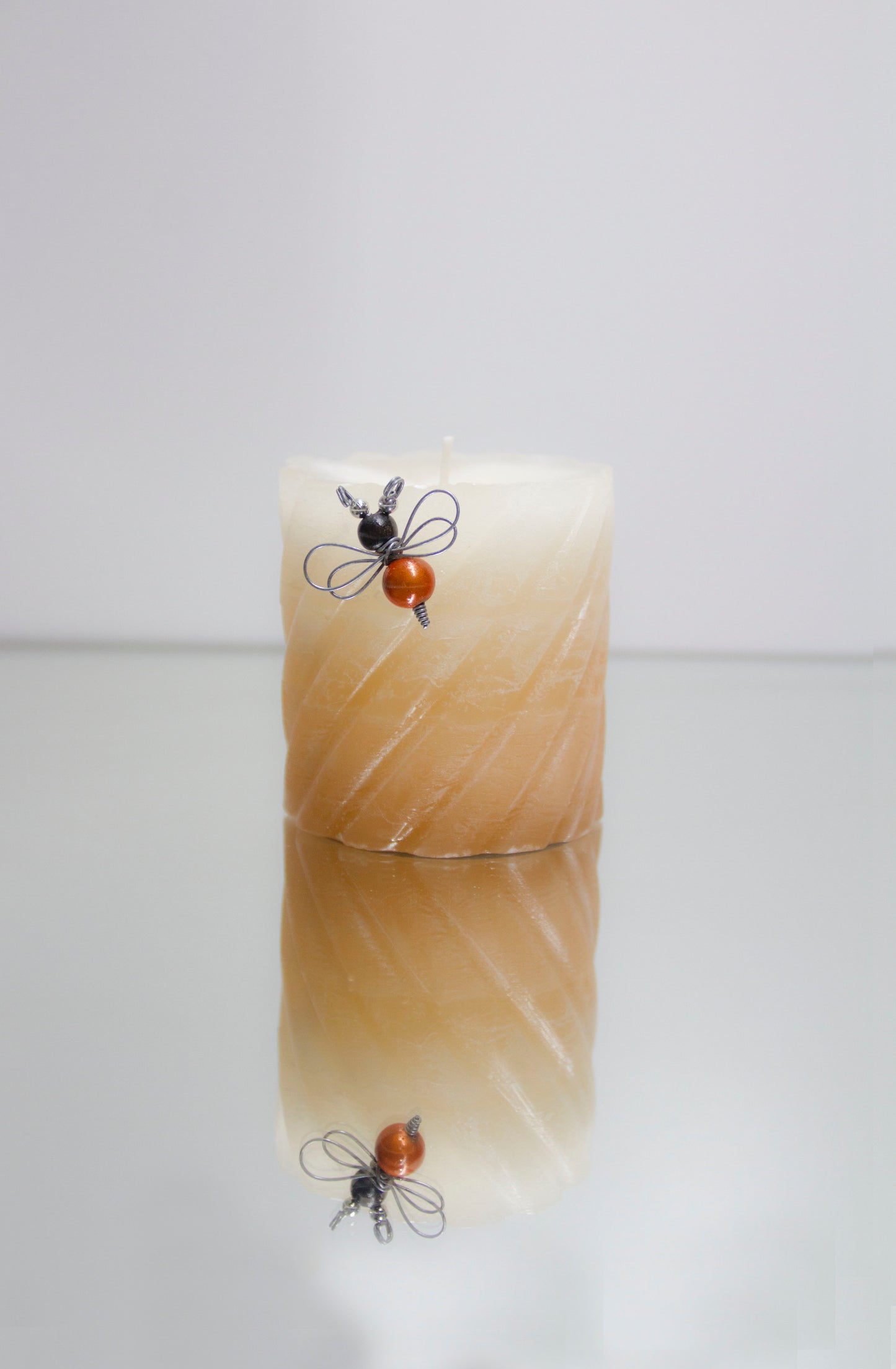 Candle Pin - Bee